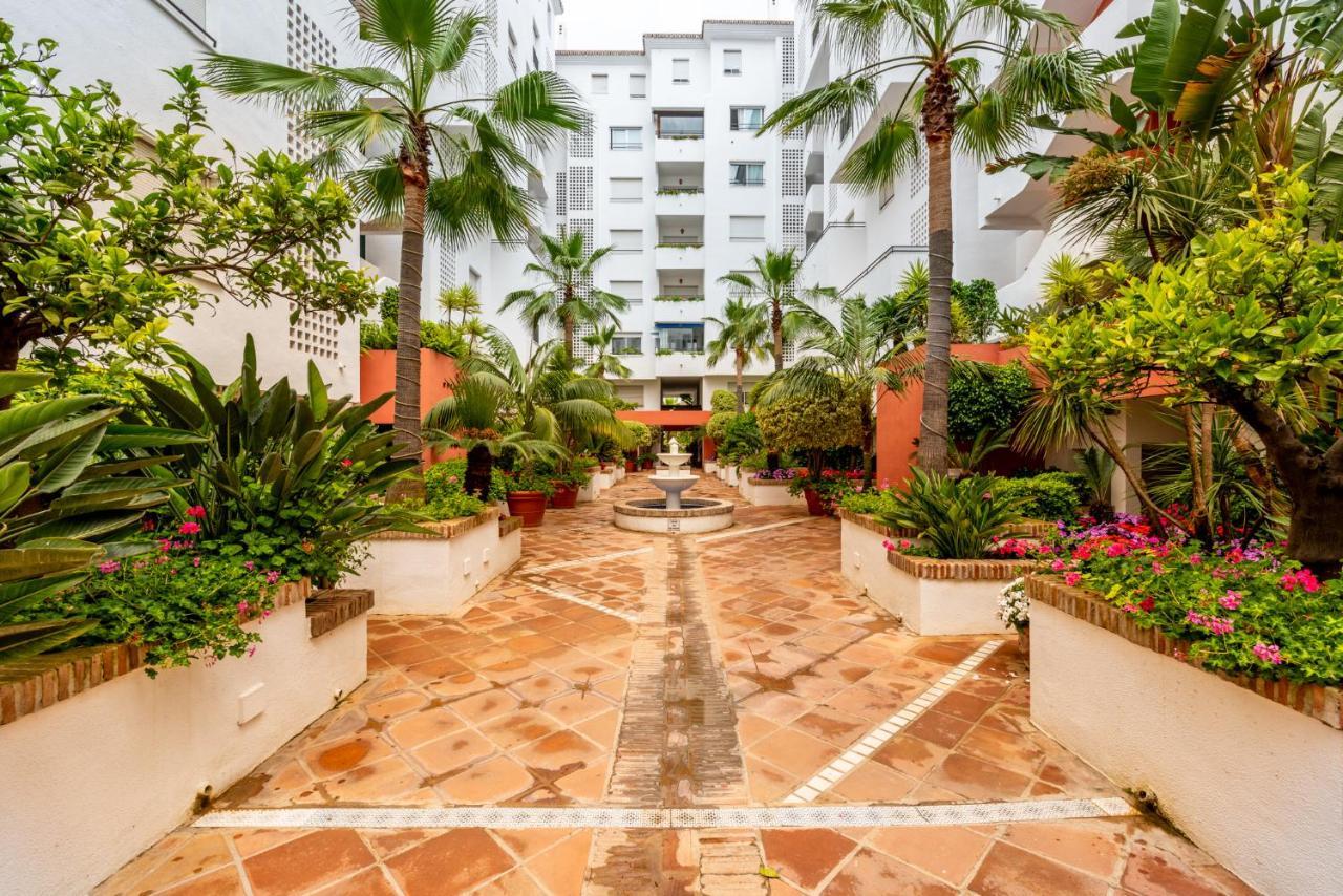 Livescape Medina Garden Marbella Buitenkant foto